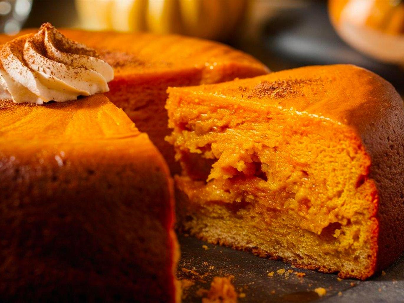 Torta alla zucca e cioccolato: ricetta facile e golosa