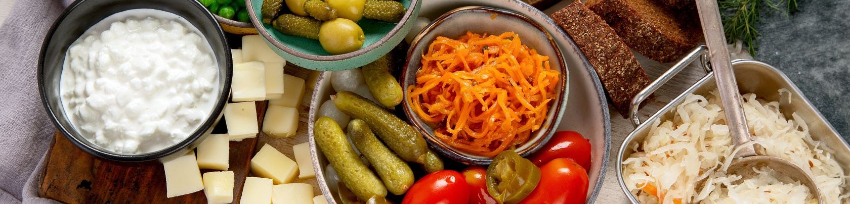 Cosa sono i cibi fermentati e perché fanno bene