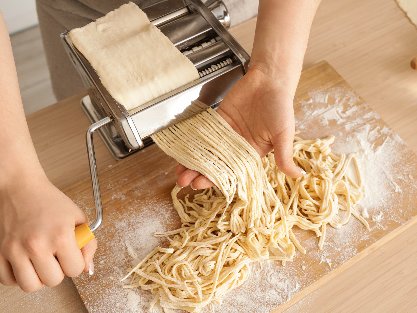 Pasta fresca all'uovo: la ricetta della base perfetta per vari formati