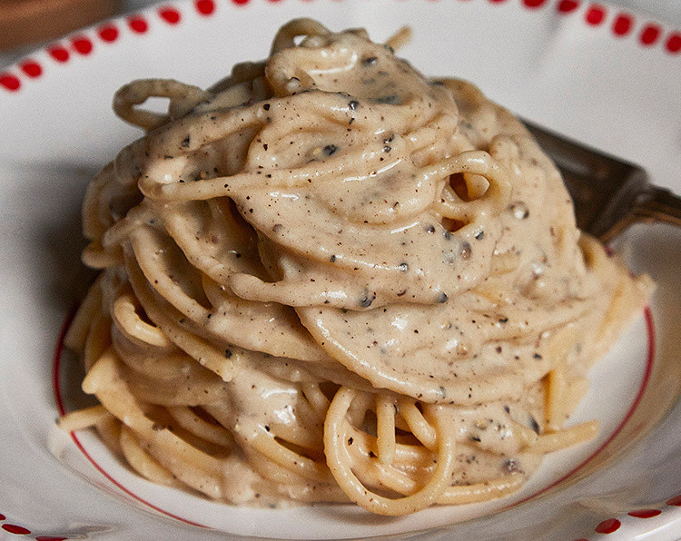 Spaghettoni grossi n° 220 cacio e pepe Rummo