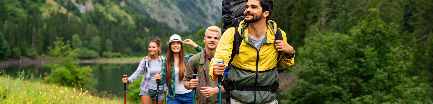 Cosa portare in montagna d'estate: la guida per una vacanza perfetta