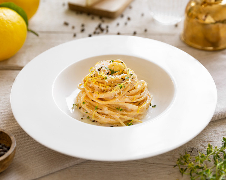 Spaghetti Barilla integrali cacio e pepe al profumo di limone
