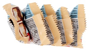 Wafer Kinder Bueno White Al Cioccolato Bianco E Nocciole Kinder - Foto 2
