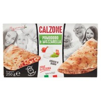 Calzone Mozzarella E Pomodoro Calzone Mozzarella E Pomodoro