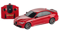 Radiocomando Alfa Romeo Giulia Quadrifoglio Scala 1 : 18 Radiocomando Alfa Romeo Giulia Quadrifoglio Scala 1 : 18