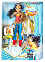 Bambola Wonder Woman In Azione Bambola Wonder Woman In Azione